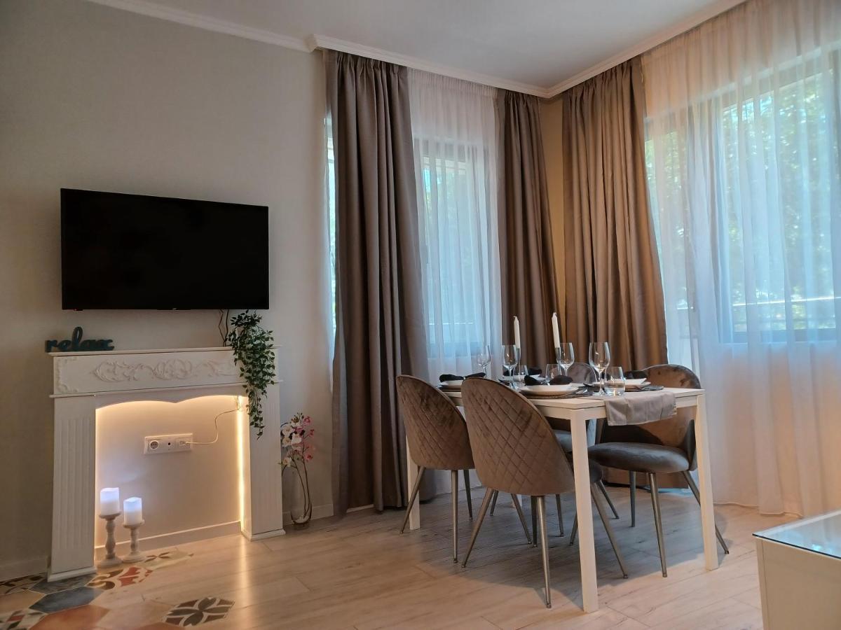 Tara Deluxe Apartment Varna Exterior photo